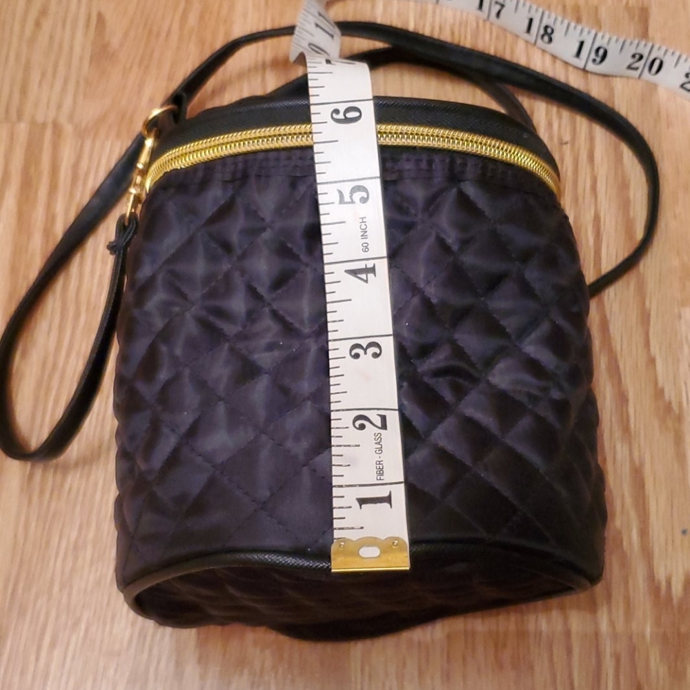 Cross body or stachel bag